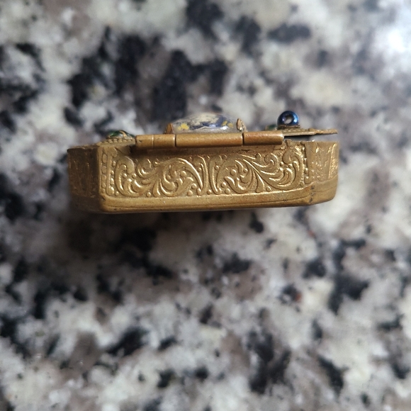 Antique Rosary Holder - Picture 7 of 9